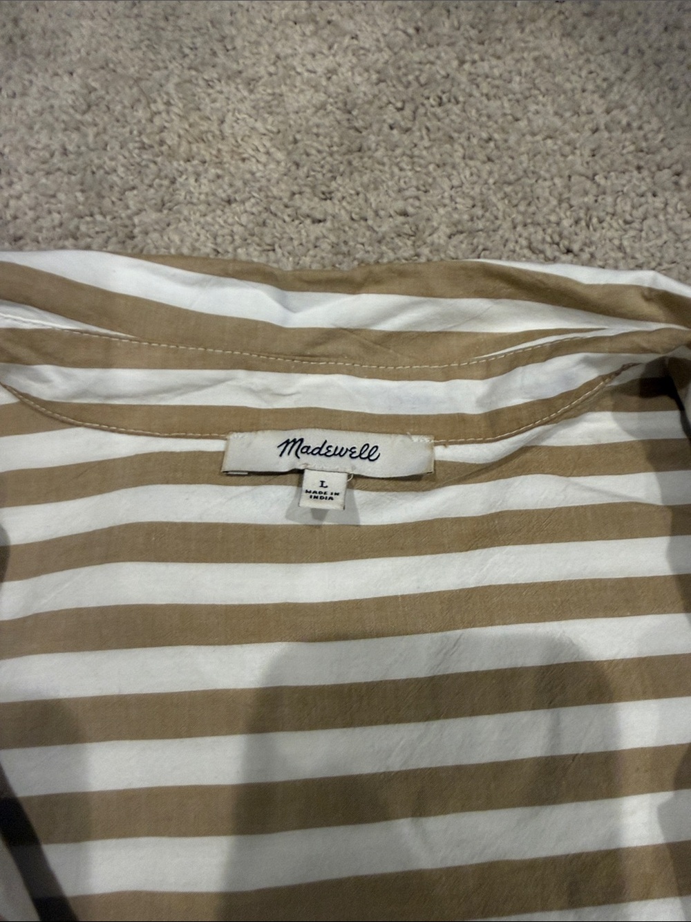 Madewell Beige & White Striped Short-Sleeve Button-Up Shirt - Picture 2 of 3